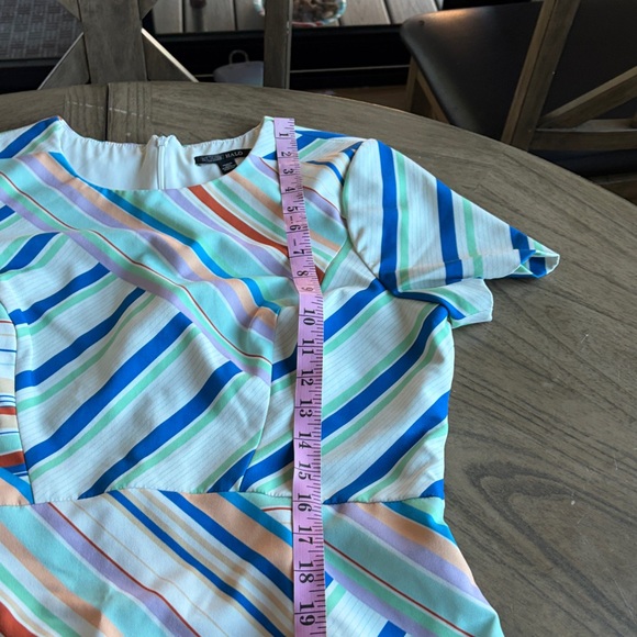 BLACK HALO Women's Jodee Sheath Size 12 - Picture 7 of 13